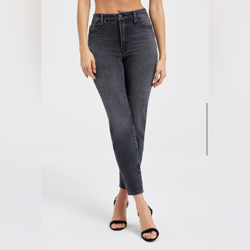 Good American Good Classic Slim Straight jeans NWT